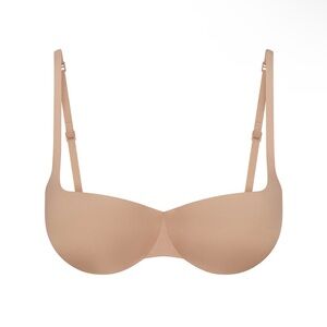 SKIMS Ultimate Push-Up Balconette Bra in Clay 40D